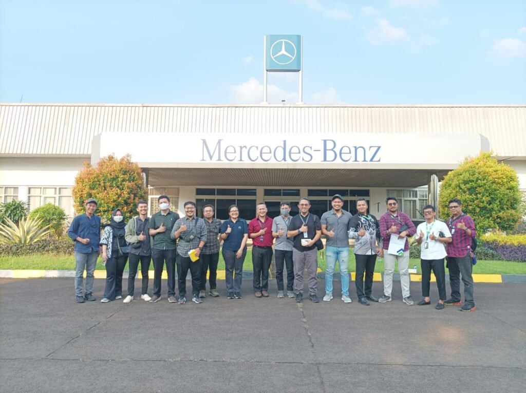 Mercedes Benz